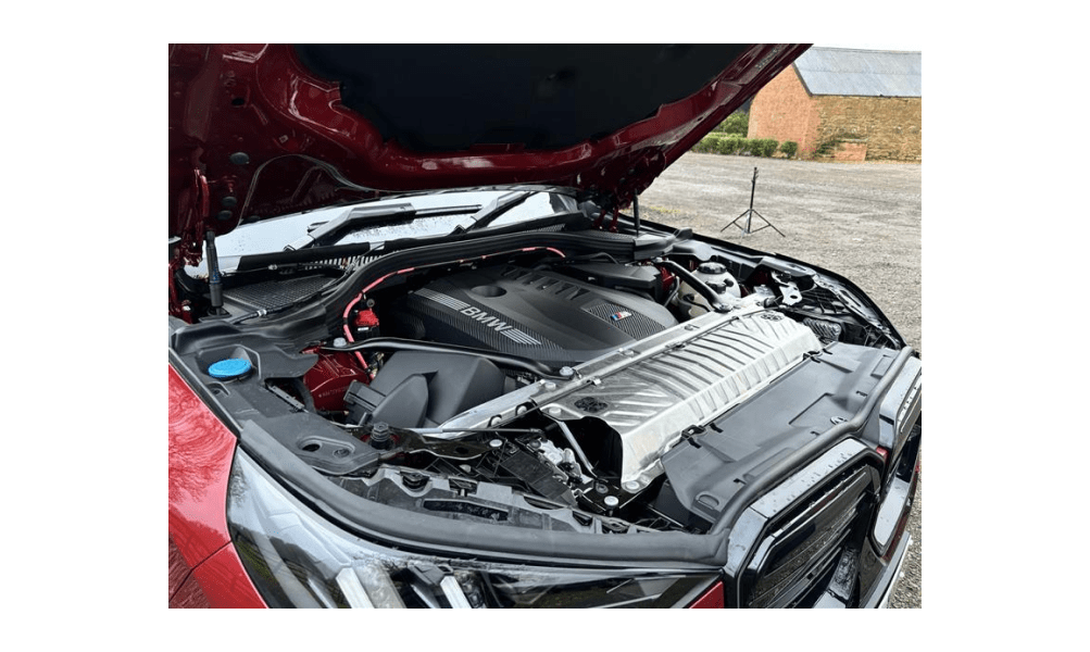BMW X3 M50 BTS 1